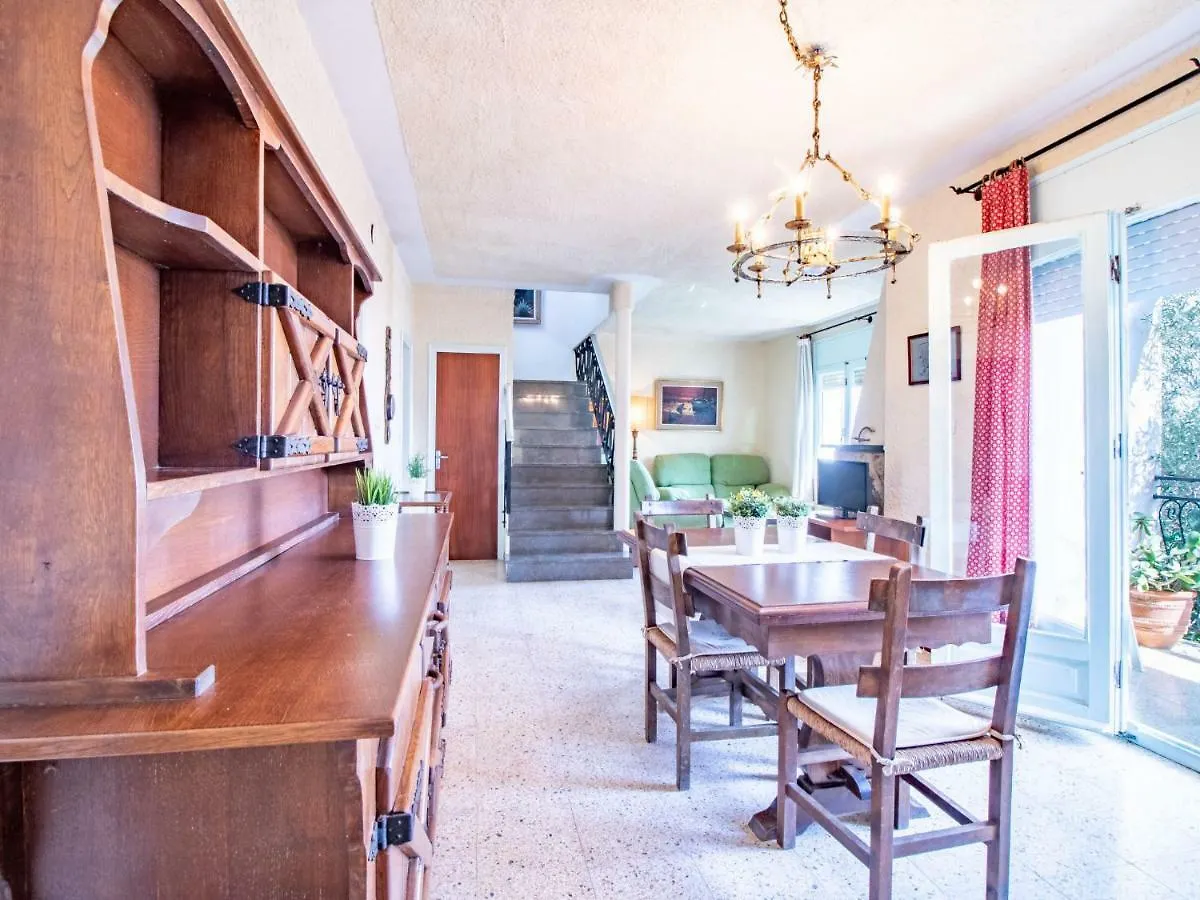 Holiday Home People I By Interhome Росас